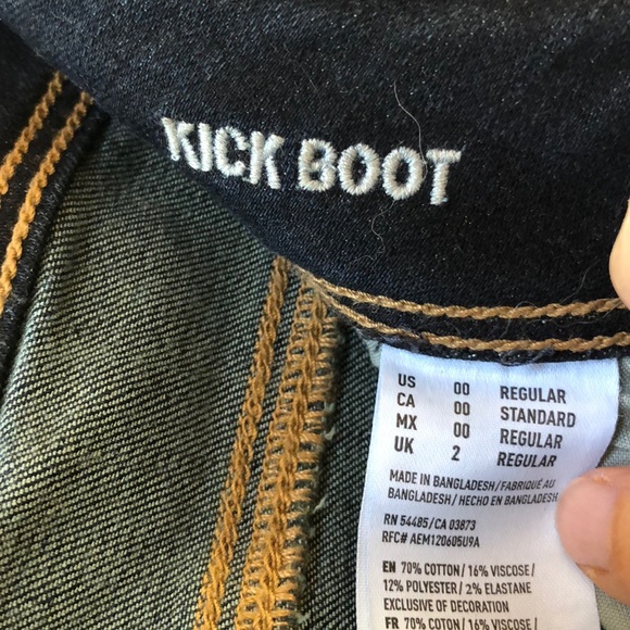 Jeans - Picture 3 of 4